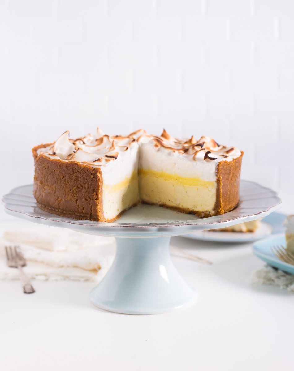 Keylime_Cheesecake_Pie_900x1200.jpg