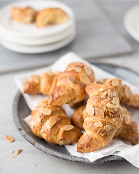 Almond Croissant - web ready 1 (1 of 1)