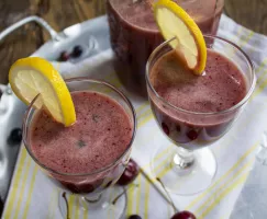 Summer Berry Sangria